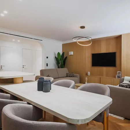 Daire Exceptional Flat - 1bd 6p- Arc De Triomphe *